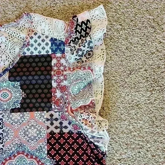 Bobbi Brooks Patckwork Lace Detail Shirt Size XL - Picture 4 of 8